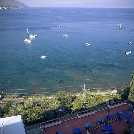 Hotel Bay Palace Taormina Exterior photo
